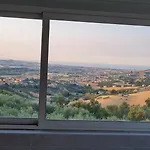 Il Paradiso 3* Cappelle sul Tavo