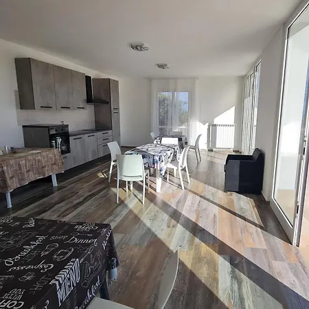 Il Paradiso فندق مبيت وإفطار Cappelle sul Tavo