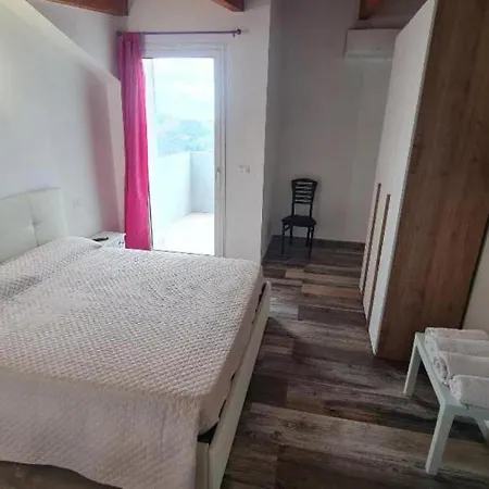 Il Paradiso Bed & Breakfast *