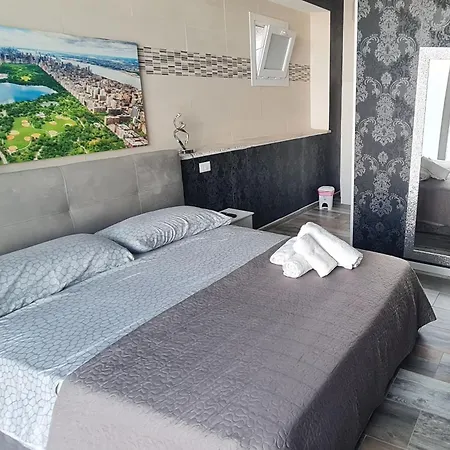 Il Paradiso فندق مبيت وإفطار Cappelle sul Tavo